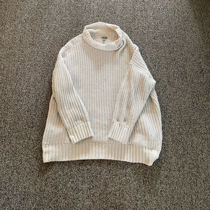 Aerie cream turtleneck sweater
